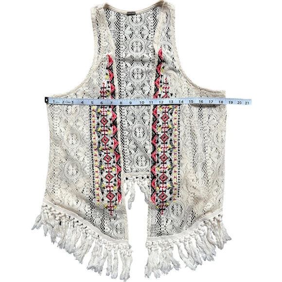 POOF Aztec Embroidered Fringe Needlework Vest Size Large - Picture 4 of 6